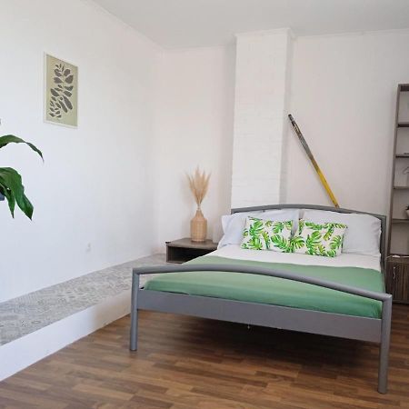 Karoma Sunroof Apartman Mlini Kültér fotó